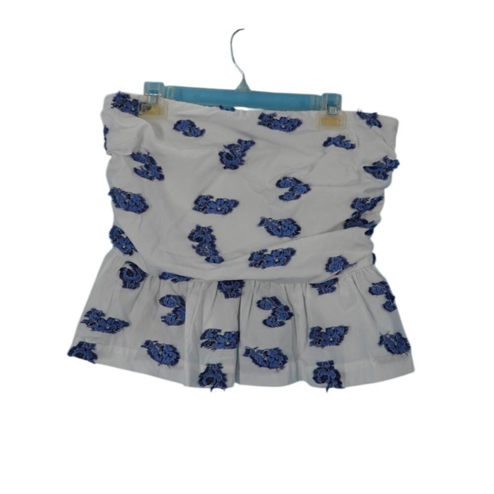 Baum Und Pferdgarten Blue and White Floral Tube Top